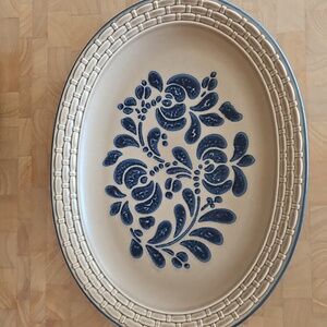 Pfaltzgraff Folk Art Oval Platter. VINTAGE